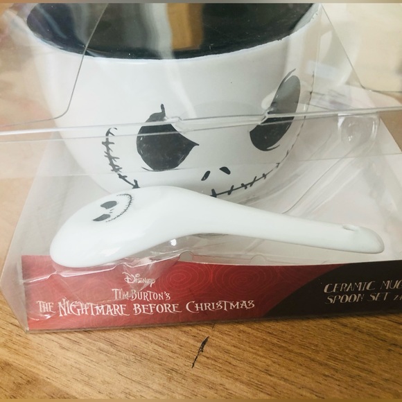 NWT Nightmare Before Christmas Mug And Spoon Set - Picture 1 of 4